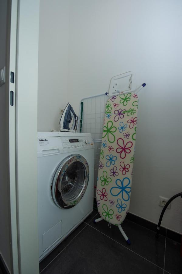 Moderne 2-Zimmer Wohnung In Wien Esterno foto